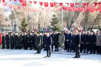 Atatürk'ün Ölüm Yıl Dönümü Anıldı