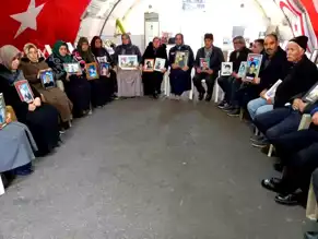 Diyarbakır Anneleri: Evlatlarını Teslim Olmaya Çağırıyor