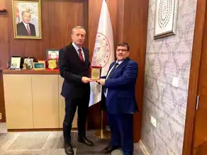 45 Yıllık Eğitimci Recep Kasar Emekli Oldu