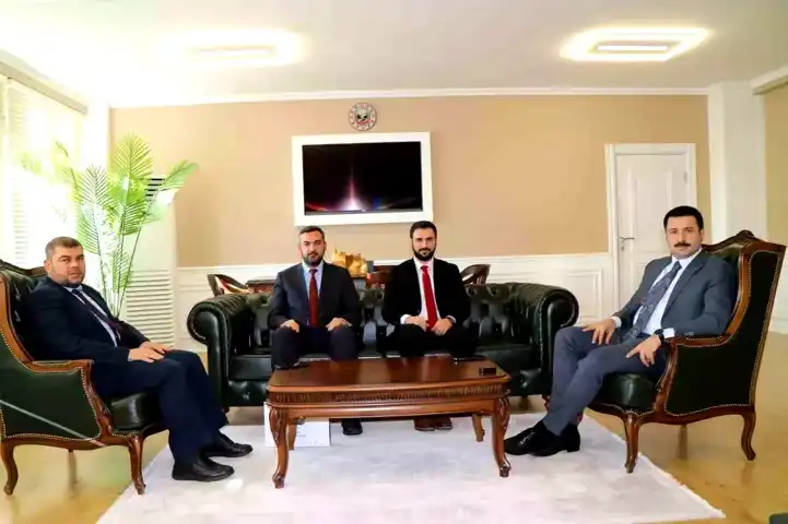 Müftü Şafak, Diyadin Kaymakamı'nı Ziyaret Etti