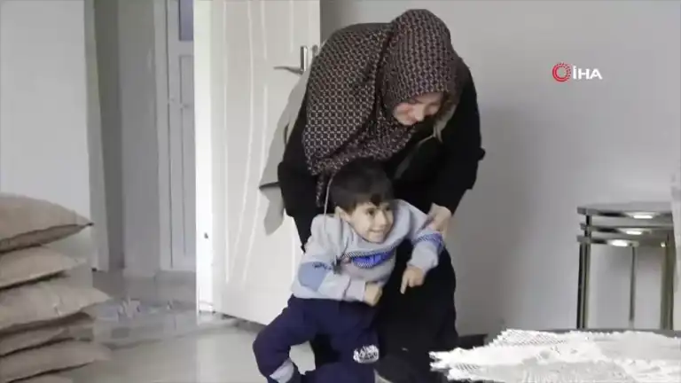 Minik Çocuğun Polis Hayali Gerçek Oldu